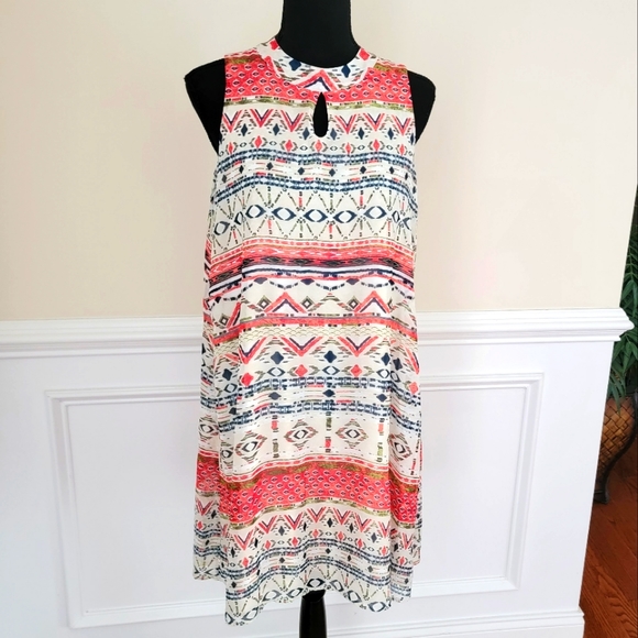 Cloth & People Dress - Picture 1 of 7